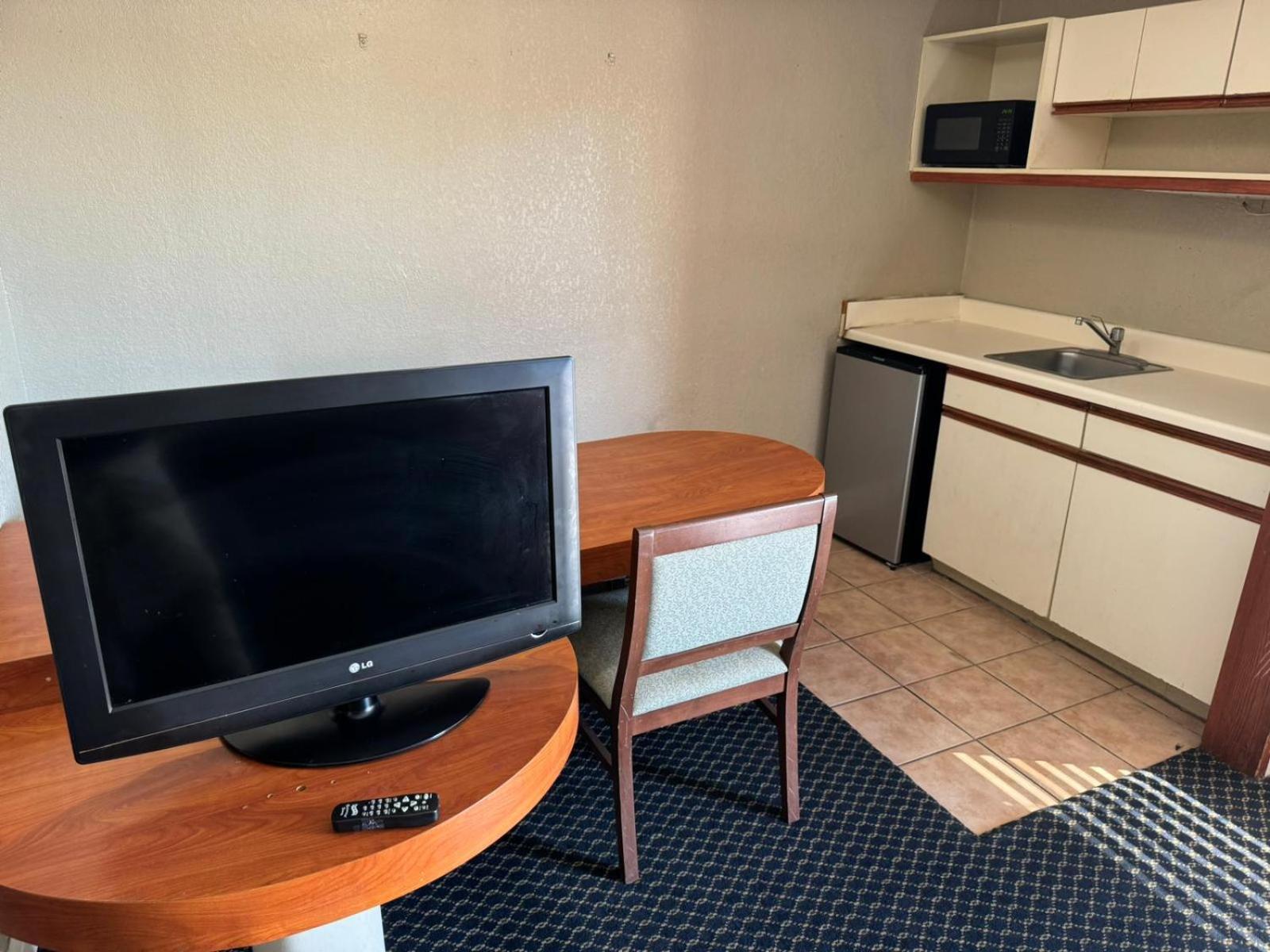 Homegate Studio And Suites San Antonio Extérieur photo