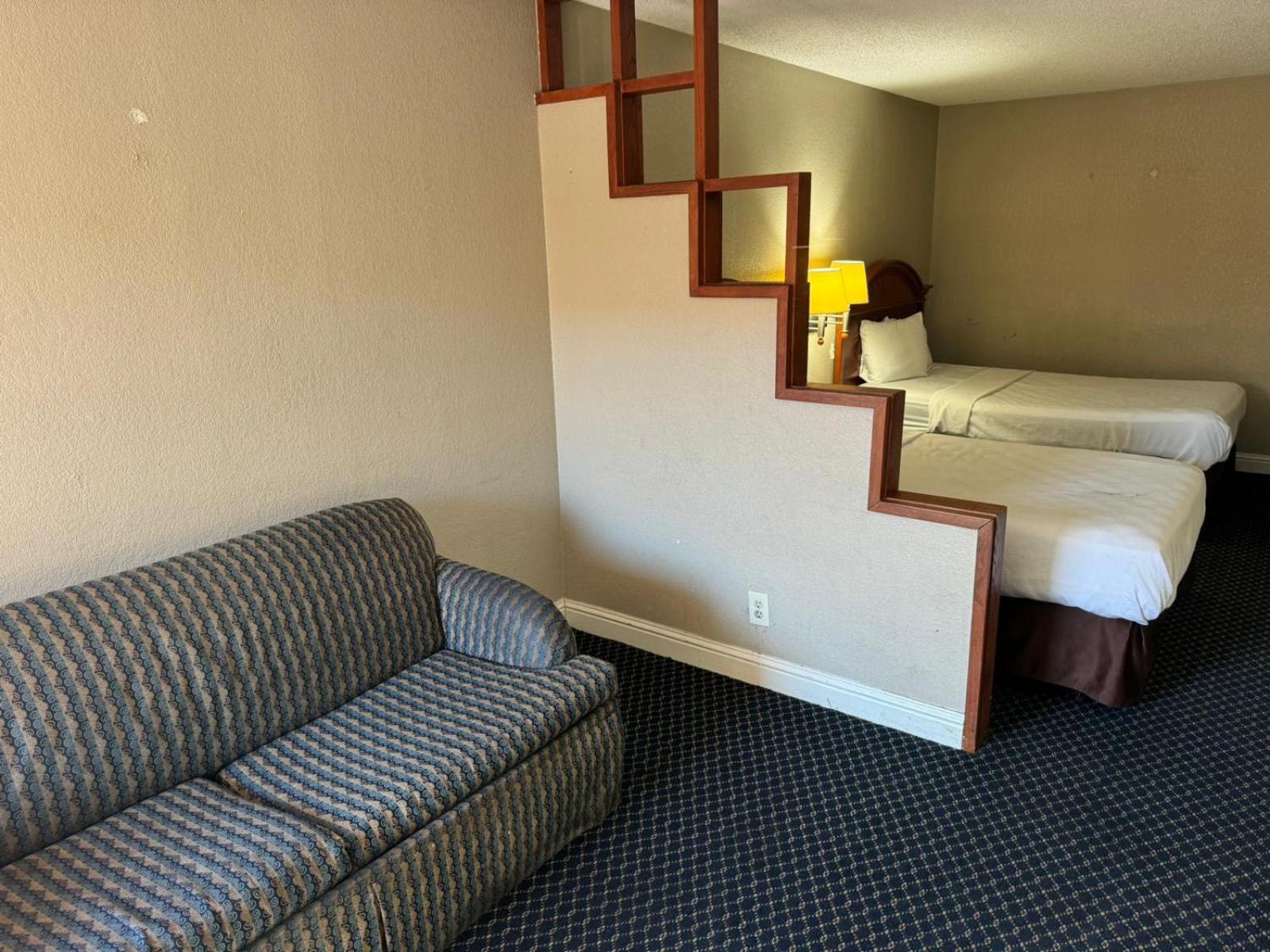 Homegate Studio And Suites San Antonio Extérieur photo